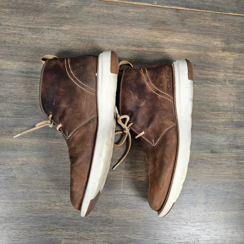 Cole Haan Men's 10M Chukka Boots Grand Atlantic 360 Water Resistant Nubuck Brown